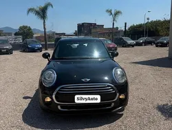 Nero Usata 2015 Mini Cooper D Business Due volumi | 9699 € (Cara)