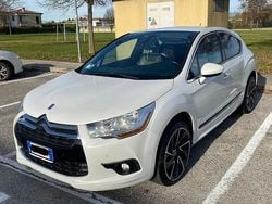 Usata 2011 DS Automobiles DS4 Tre volumi | 6500 € (Buon prezzo)