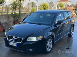 Nero Usata 2012 Volvo V50 Plus Station wagon | 3290 € (Ottimo prezzo)