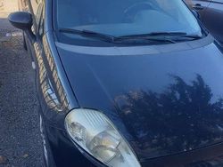Nero Usata 2009 Fiat Grande Punto Active Due volumi | 1500 € (Cara)