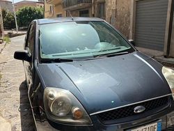 Blu Usata 2007 Ford Fiesta | 1100 €