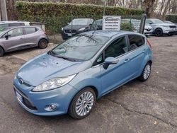 Blu Usata 2009 Ford Fiesta Titanium Tre volumi | 3990 € (Buon prezzo)