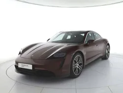 Ciliegia metallizzato Usata 2021 Porsche Taycan 4S Tre volumi | 63.800 € (Ottimo prezzo)