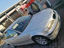 Usata 2004 BMW 320 Station wagon | 1111 € (Super prezzo)