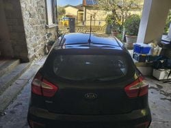 Usata 2007 Kia Rio Comfort Tre volumi | 6700 €