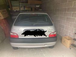 Usata 2001 Citroën Saxo Due volumi | 2900 €
