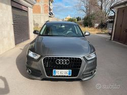 Grigio Usata 2012 Audi Q3 SUV | 10.600 € (Buon prezzo)