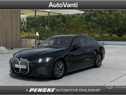Nero Nuova 2024 BMW i4 M Sport Tre volumi | 52.030 € (Buon prezzo)