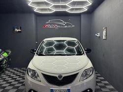Bianco Usata 2017 Lancia Ypsilon Due volumi | 7500 € (Buon prezzo)