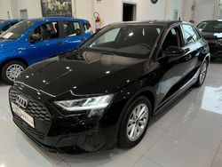Nero Usata 2022 Audi A3 Business Tre volumi | 26.300 € (Ottimo prezzo)