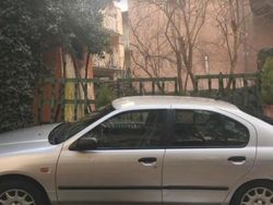 Grigio Usata 2000 Nissan Primera Tre volumi | 1100 €