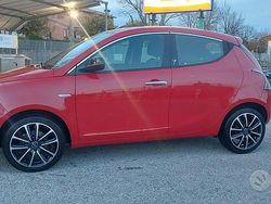 Rosso Usata 2016 Lancia Ypsilon Due volumi | 8300 € (Buon prezzo)