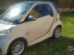 Bianco Usata 2013 Smart ForFour Due volumi | 5700 €