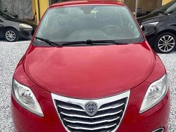 Rosso Usata 2014 Lancia Ypsilon Platinum Due volumi | 5900 € (Buon prezzo)