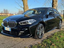 Black sapphire metallic (475) Usata 2020 BMW 116 M Sport Due volumi | 22.900 € (Buon prezzo)
