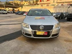 Grigio Usata 2010 VW Passat Highline Station wagon | 4300 € (Buon prezzo)