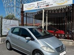 Grigio Usata 2006 Mercedes A180 Elegance Tre volumi | 2999 € (Ottimo prezzo)