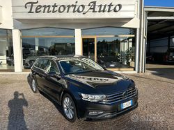 Grigio scuro metallizzato Usata 2021 VW Passat Business Station wagon | 18.500 € (Buon prezzo)