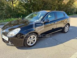 Nero Usata 2015 Alfa Romeo Giulietta Exclusive Tre volumi | 9799 € (Cara)
