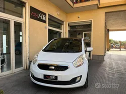 Bianco Usata 2013 Kia Venga Due volumi | 7290 € (Molto cara)