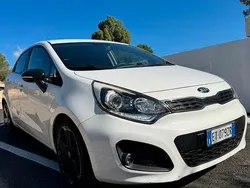 Usata 2014 Kia Rio | 4500 € (Buon prezzo)