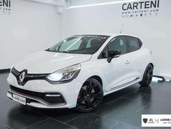 Bianco Usata 2015 Renault Clio IV R.S. Tre volumi | 14.200 € (Cara)