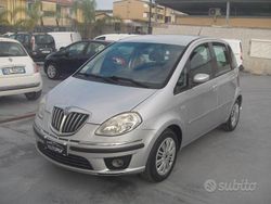 Grigio Usata 2009 Lancia Musa Monovolume | 3300 € (Ottimo prezzo)