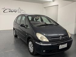 Grigio Usata 2004 Citroën Xsara Picasso Exclusive Monovolume | 2000 €