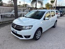 Bianco Usata 2015 Dacia Sandero Tre volumi | 2999 € (Super prezzo)