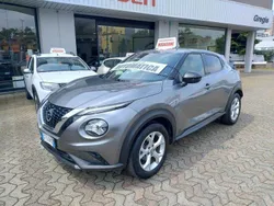 Grigio Usata 2021 Nissan Juke N-Connecta SUV | 15.900 € (Buon prezzo)