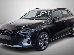 Nero mythos Usata 2024 Audi A3 Ambiente Tre volumi | 35.900 € (Buon prezzo)