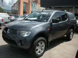 Grigio Usata 2013 Mitsubishi L200 Pick-up | 16.500 € (Cara)