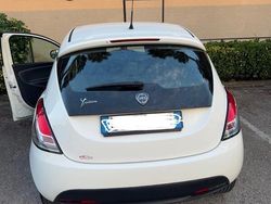 Usata 2011 Lancia Ypsilon Due volumi | 5850 € (Molto cara)