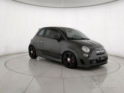 Verde scuro Usata 2014 Abarth 500 Custom Due volumi | 13.900 € (Cara)
