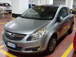 Argento Usata 2010 Opel Corsa Edition Tre volumi | 1800 € (Ottimo prezzo)