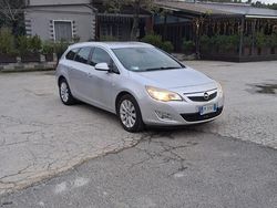 Grigio Usata 2012 Opel Astra Station wagon | 5500 € (Molto cara)