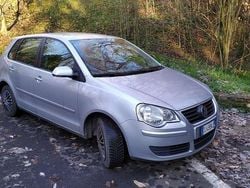 Usata 2007 VW Polo Comfortline Tre volumi | 900 € (Buon prezzo)
