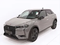 Grigio Nuova 2024 DS Automobiles DS3 Crossback E-Tense Performance Line Plus SUV | 29.900 € (Buon prezzo)
