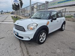 Bianco Usata 2011 Mini Cooper D Countryman SUV | 10.900 € (Molto cara)