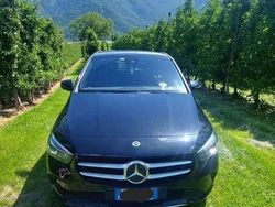 Nero Usata 2020 Mercedes B200 Style Monovolume | 22.500 € (Ottimo prezzo)