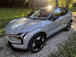 Grigio Usata 2024 Volvo EX30 Plus SUV | 30.900 € (Cara)