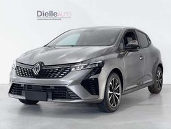Grigio Nuova 2025 Renault Clio V Techno Tre volumi | 18.800 € (Buon prezzo)