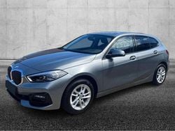 Grigio Usata 2023 BMW 118 Advantage Due volumi | 28.950 € (Ottimo prezzo)