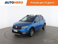 Blu Usata 2019 Dacia Sandero Tre volumi | 9699 € (Buon prezzo)