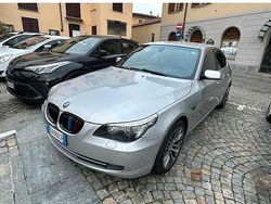 Grigio Usata 2009 BMW 530 Tre volumi | 6800 €