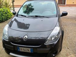 Nero Usata 2010 Renault Clio II Due volumi | 4500 € (Buon prezzo)