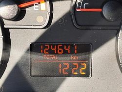 Grigio Usata 2004 Fiat Punto Tre volumi | 1800 € (Buon prezzo)