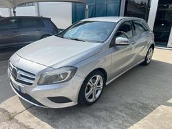 Argento Usata 2013 Mercedes A200 Tre volumi | 10.900 € (Buon prezzo)