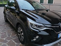 Nero Usata 2022 Renault Captur Intens SUV | 18.500 € (Cara)