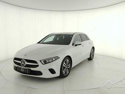 Digital white Usata 2021 Mercedes A180 Tre volumi | 24.900 € (Buon prezzo)